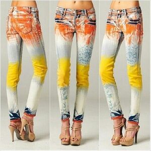 NAVIE Multi-Color Abstract Art Skinny Jeans - Vibrant & Unique Size M